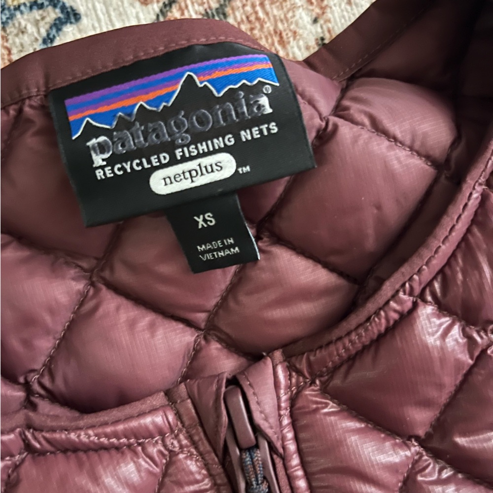 Patagonia Alplight Down Dark Ruby Zip Pullover Nw… - image 7